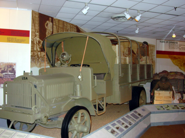 Zoom on the image : Army Transportation Museum
